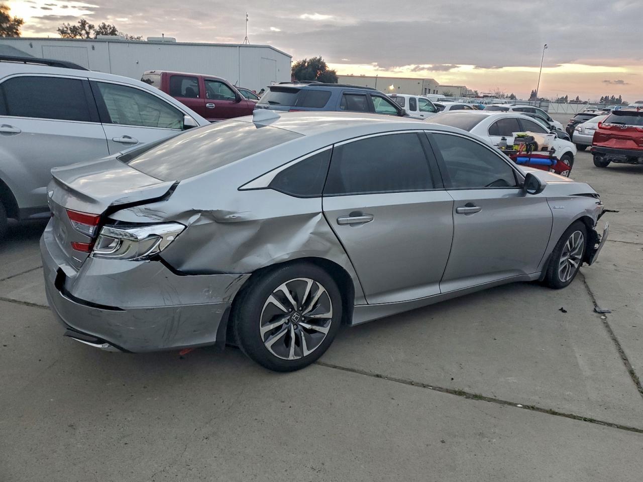 2018 Honda Accord Hybrid - Фото 3