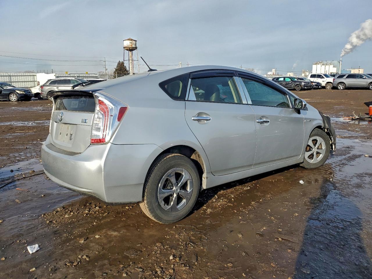 2013 Toyota Prius - Фото 3