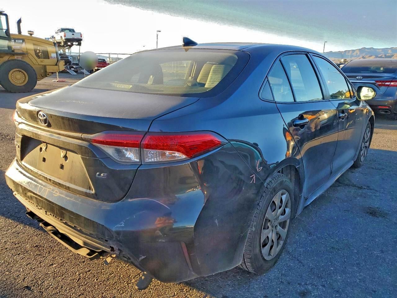 2020 Toyota Corolla Le - Image 3