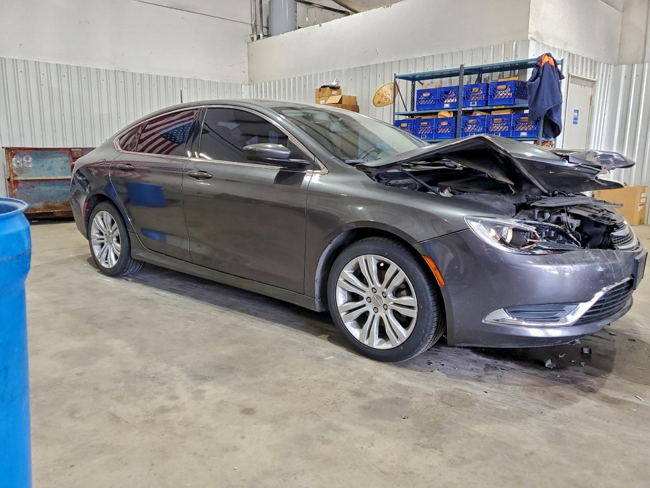 2015 Chrysler 200 Limited - Image 4