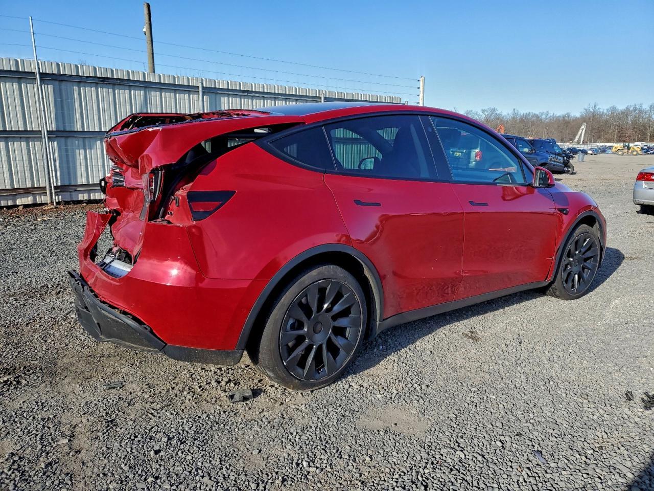 2022 Tesla Model Y - Фото 3