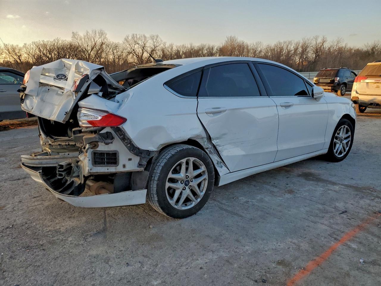 2014 Ford Fusion Se - Фото 3