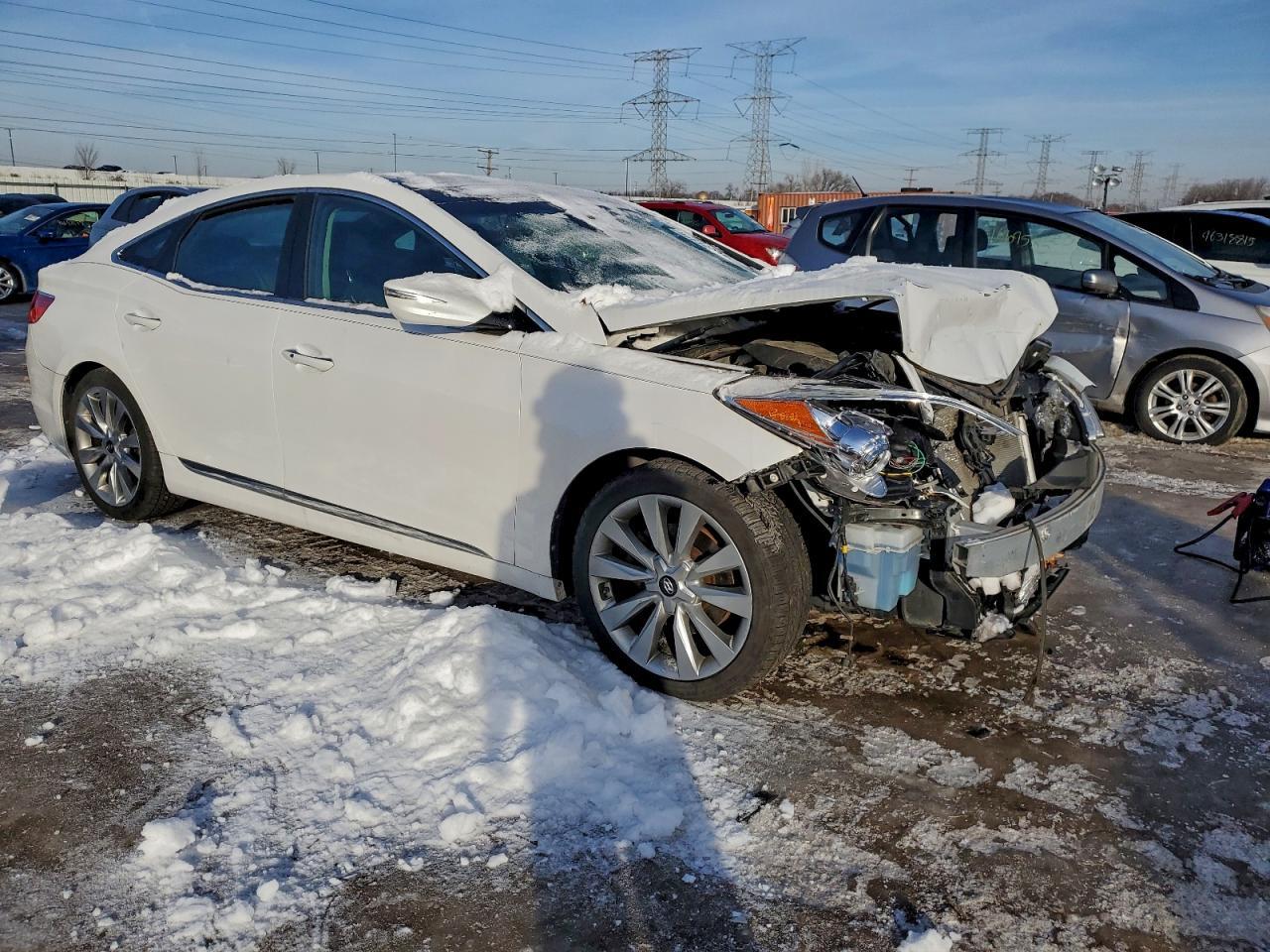 2017 Hyundai Azera Limited - Image 4