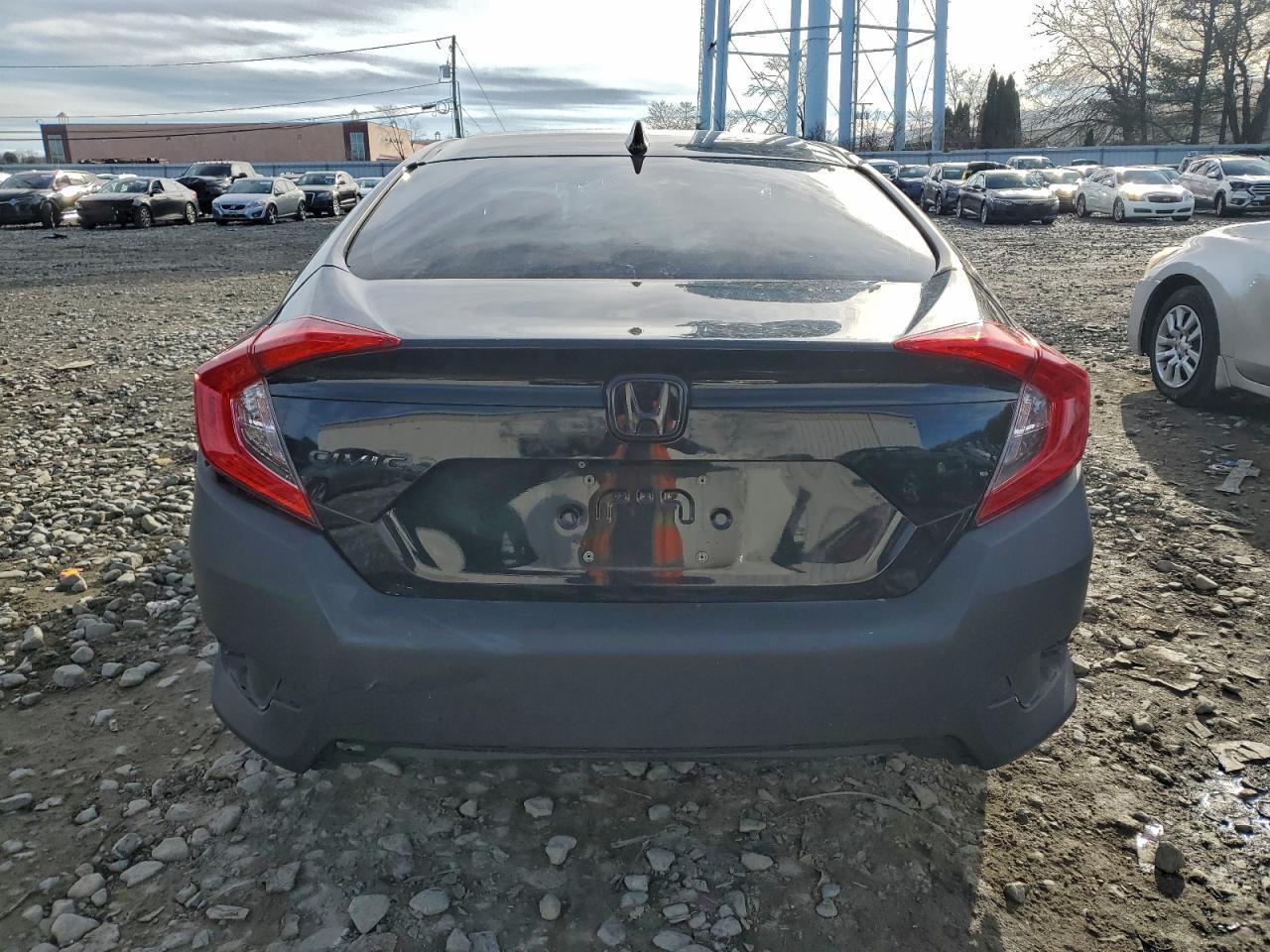 2018 Honda Civic Ex - Image 6