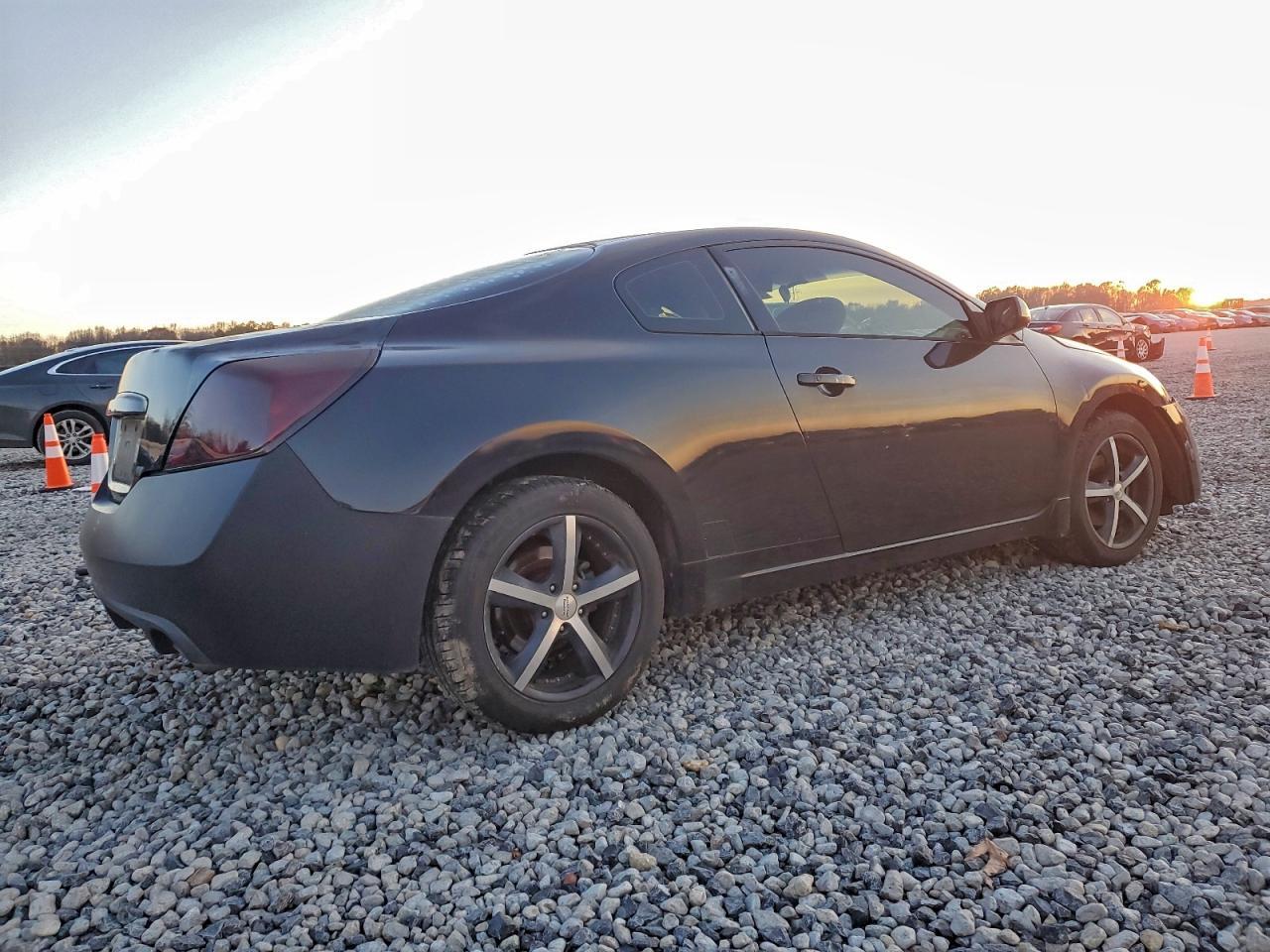 2009 Nissan Altima 2.5S - Фото 3