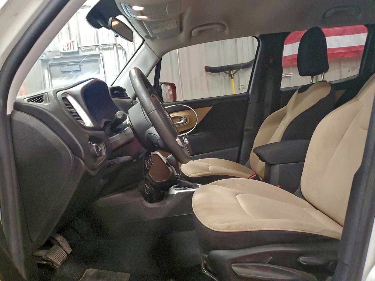 2016 Jeep Renegade Sport - Image 7