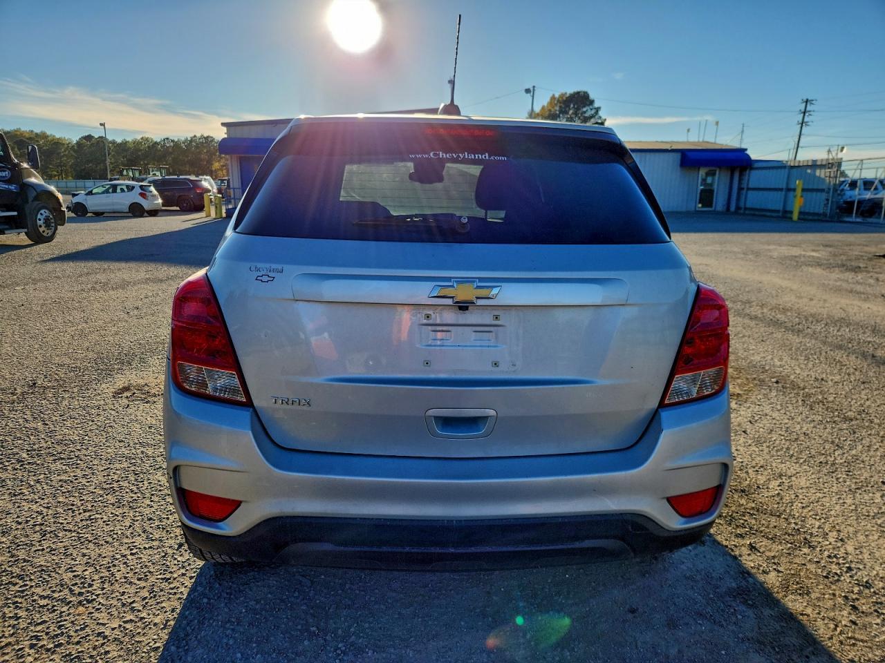 2022 Chevrolet Trax Ls - Фото 6