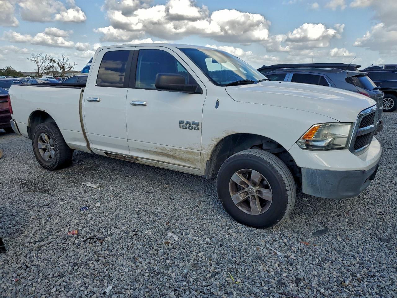 2013 Ram 1500 Slt - Image 4
