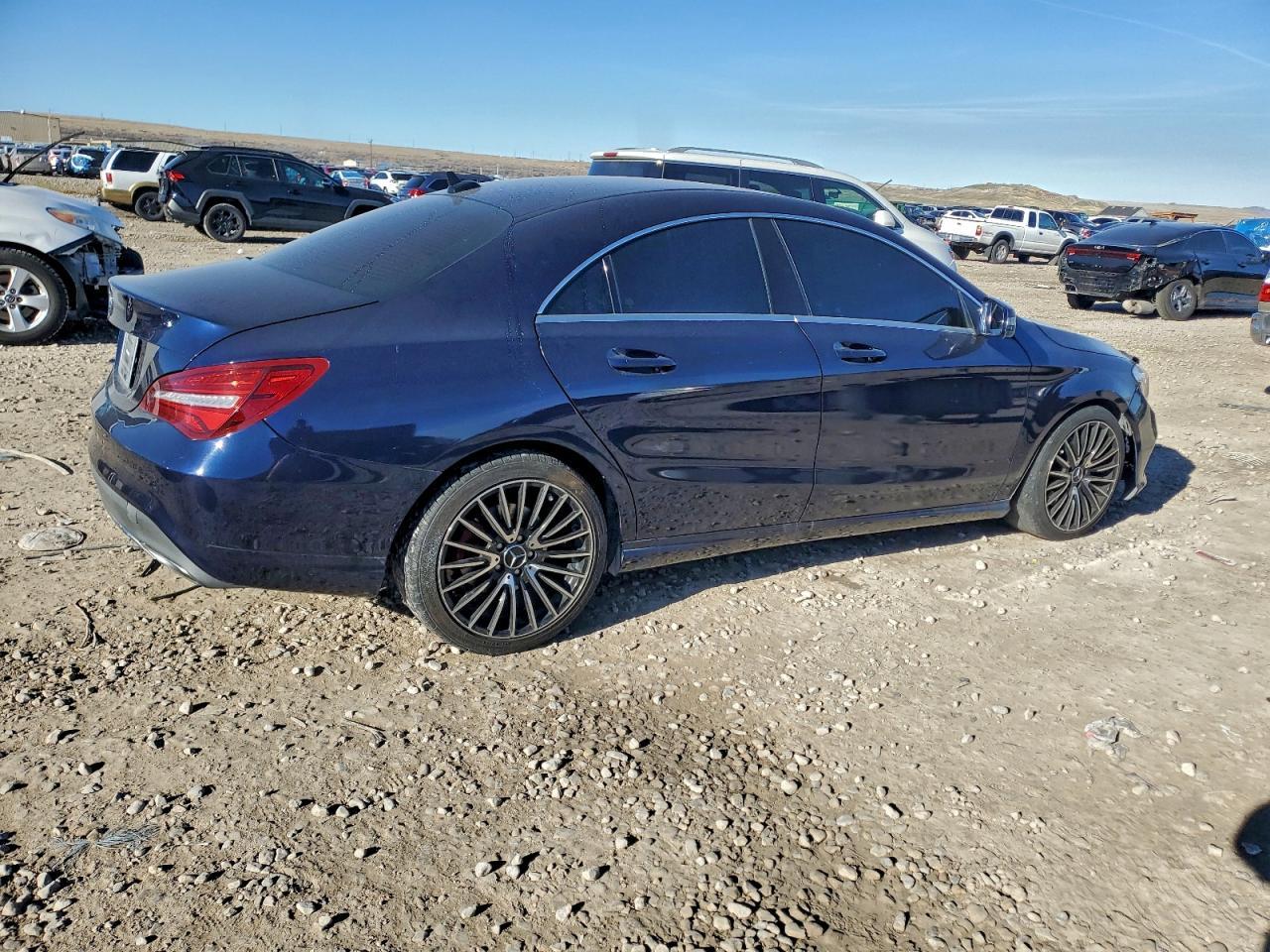 2018 Mercedes-Benz Cla 250 - Фото 3