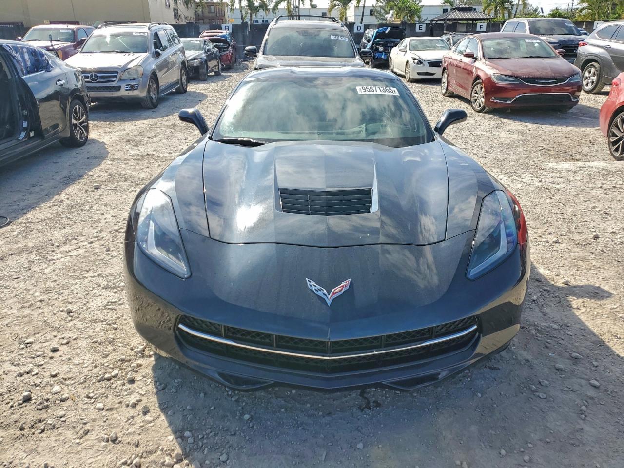 2015 Chevrolet Corvette Stingray Z51 2Lt - Фото 5
