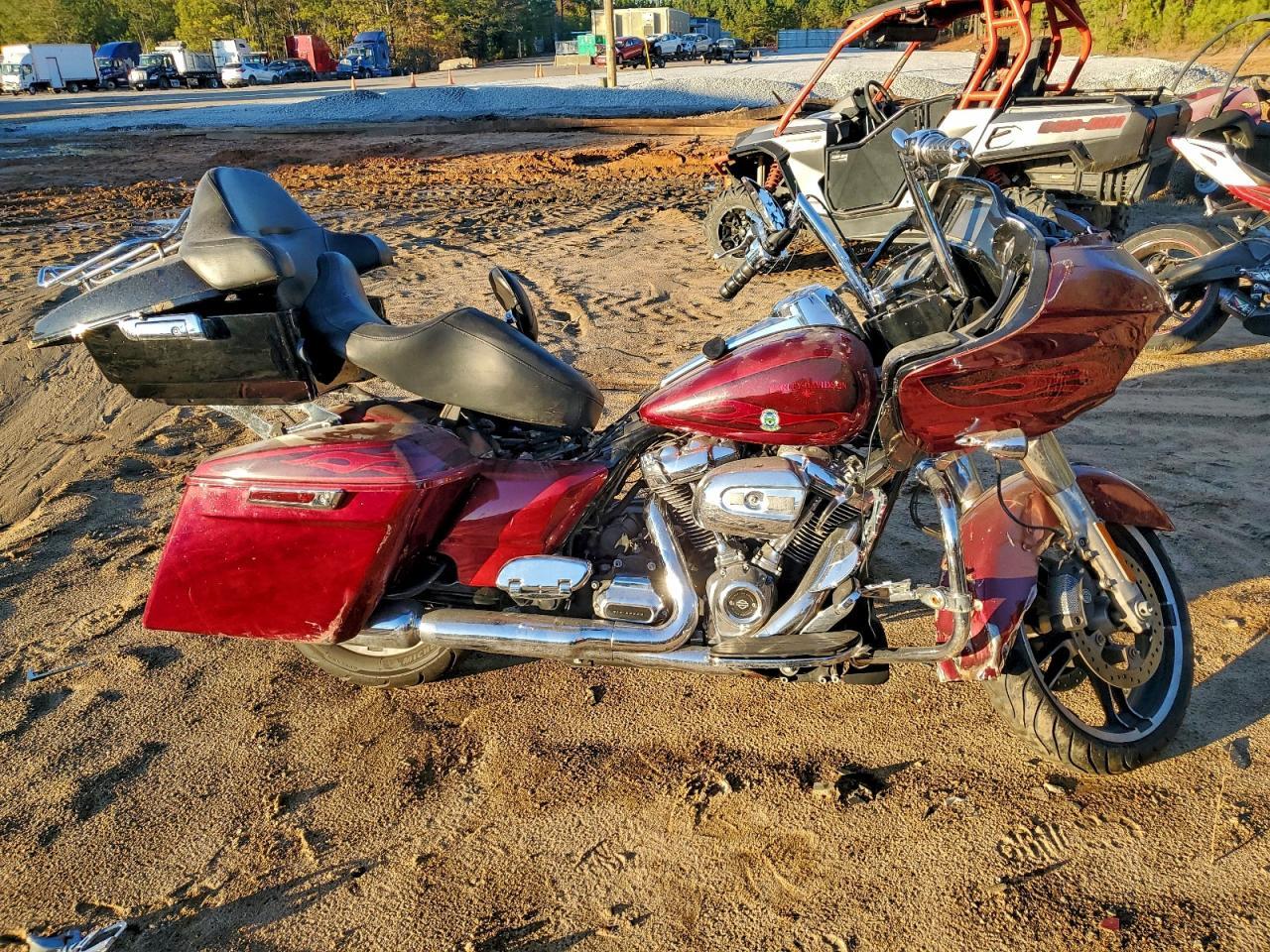2017 Harley-Davidson Fltrxs Road Glide Special