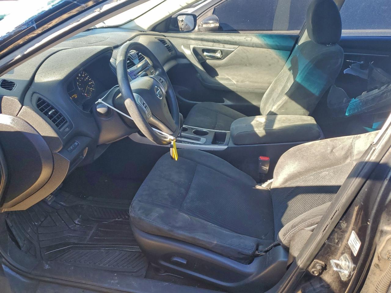 2015 Nissan Altima 2.5 - Фото 7