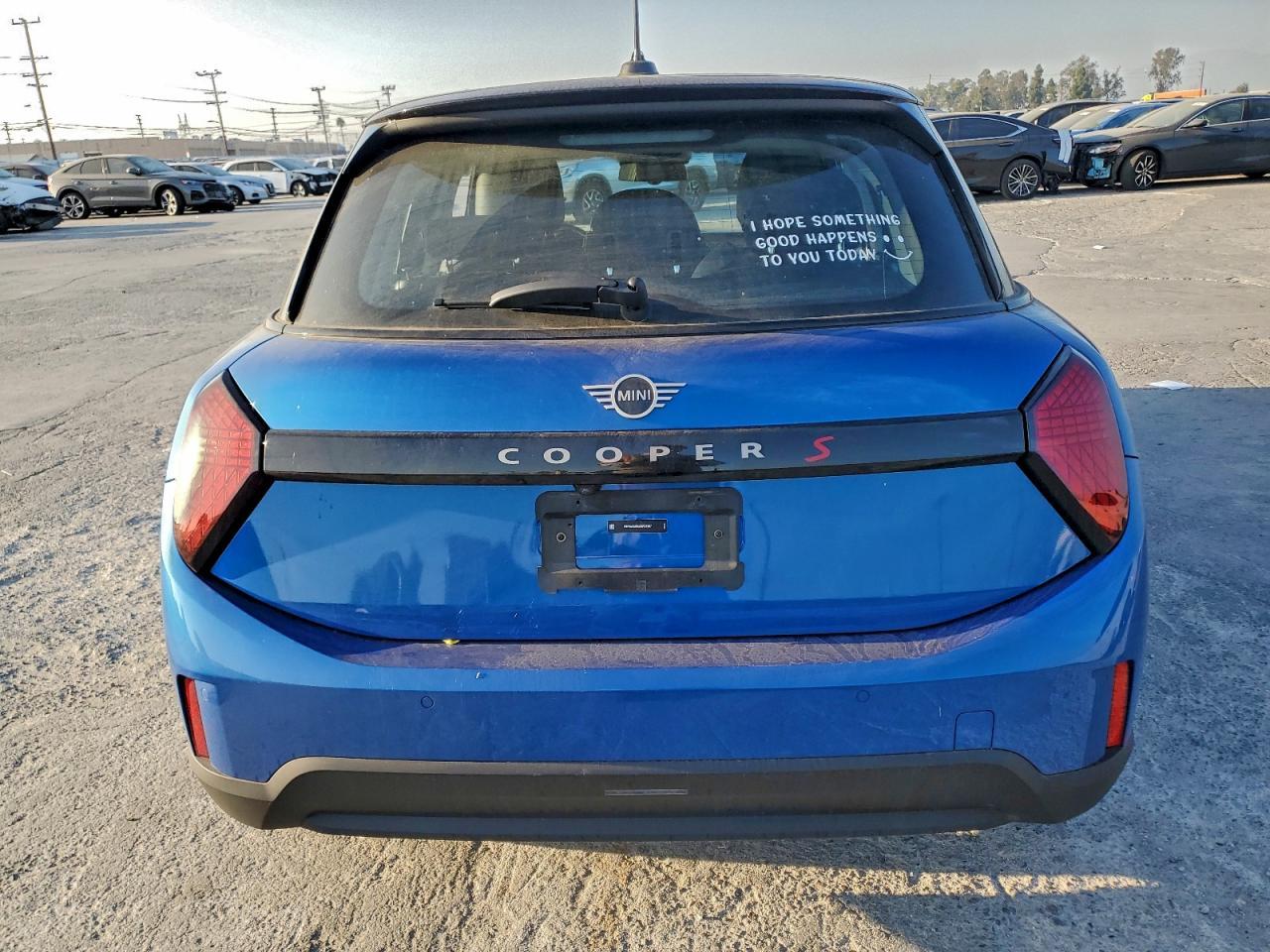 2025 Mini Cooper S - Фото 6