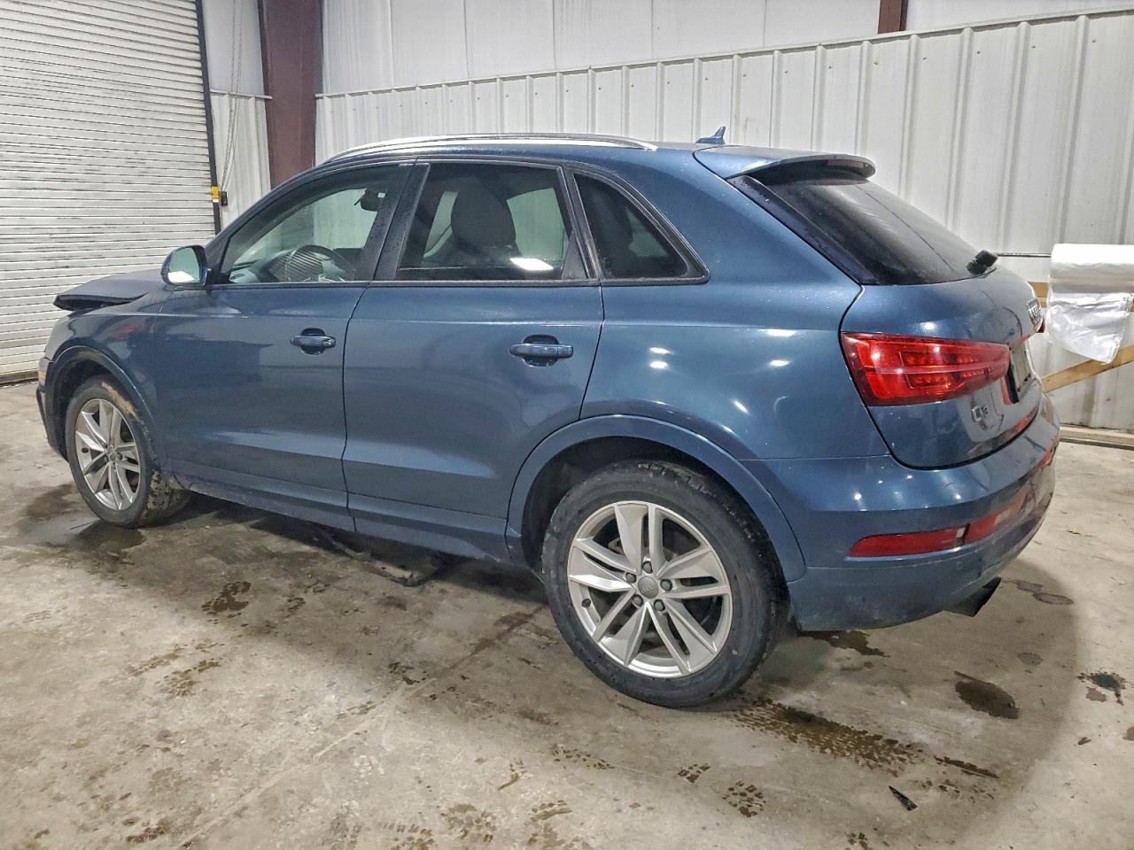 2017 Audi Q3 Premium - Image 2