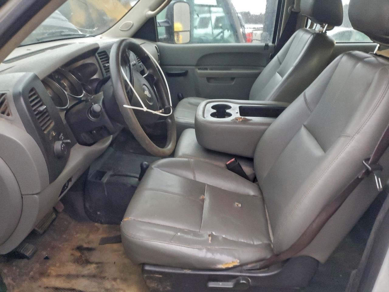 2013 Chevrolet Silverado K3500 - Фото 7