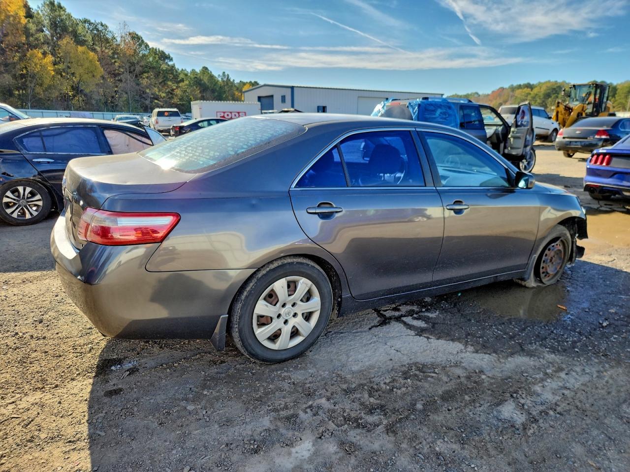 2007 Toyota Camry Ce - Image 3