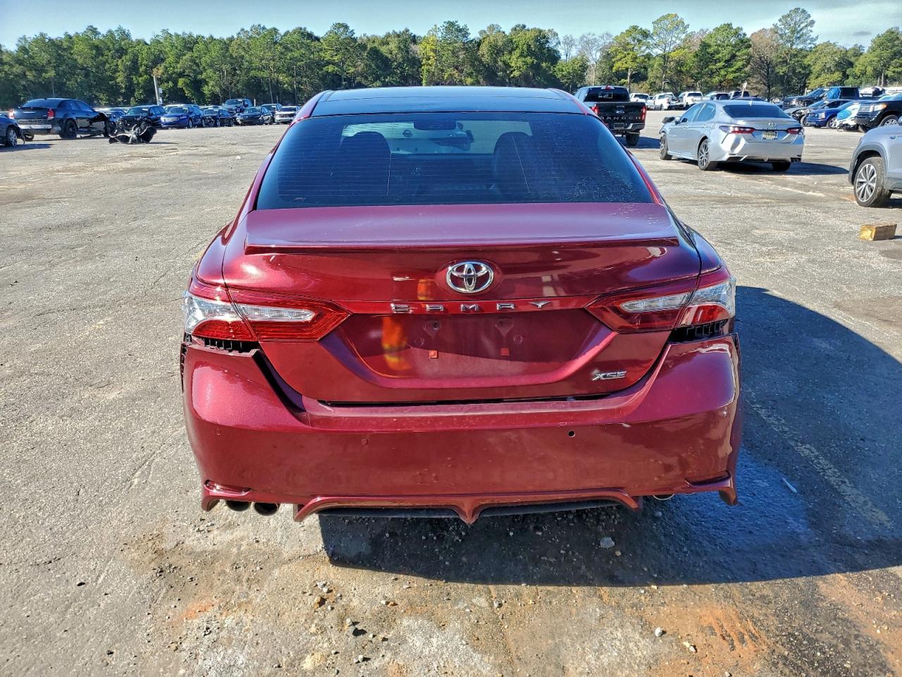 2018 Toyota Camry Xse - Image 6