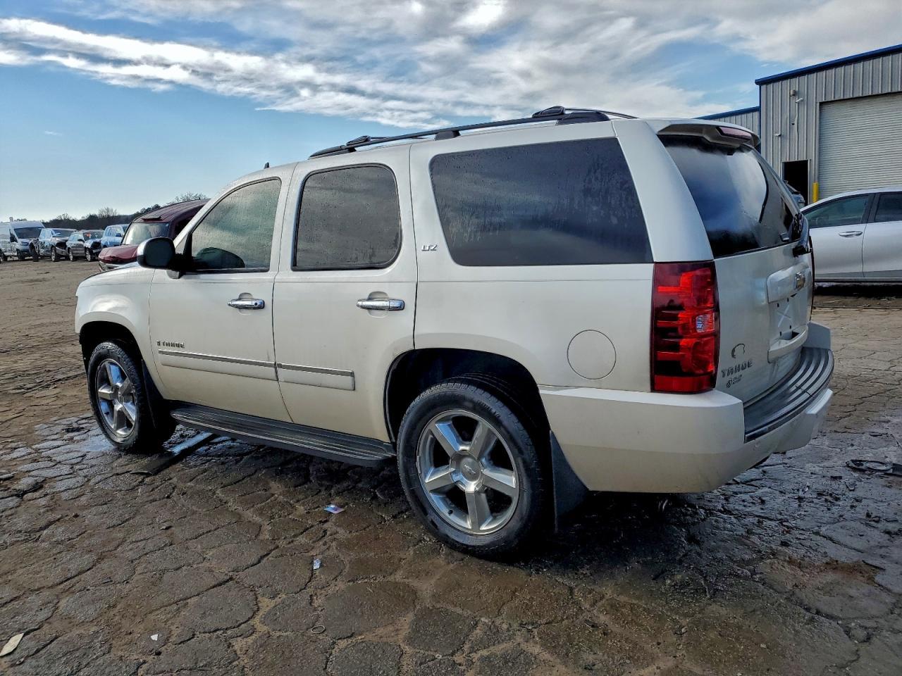 2009 Chevrolet Tahoe K1500 Ltz - Фото 2