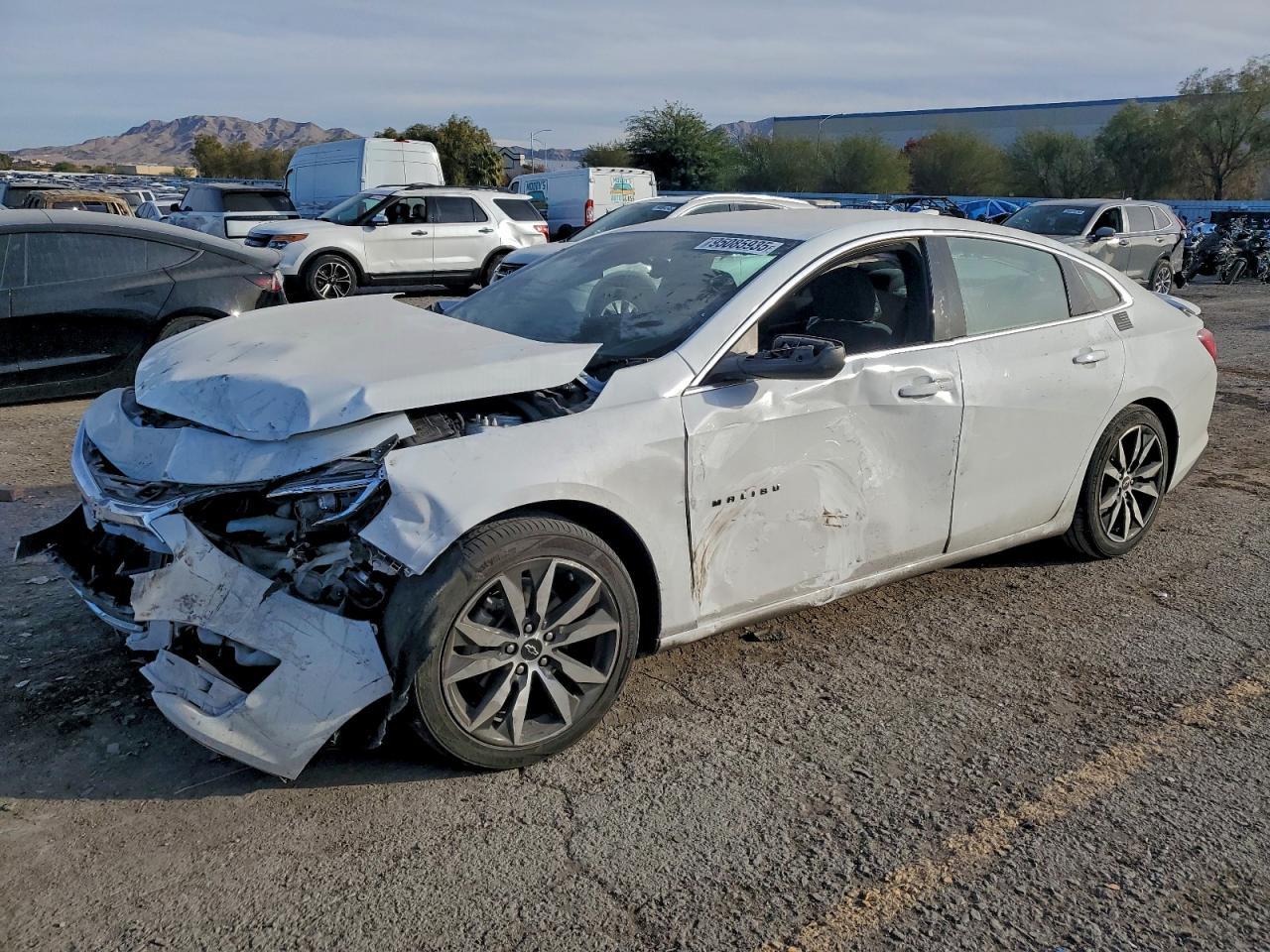 2023 Chevrolet Malibu Rs