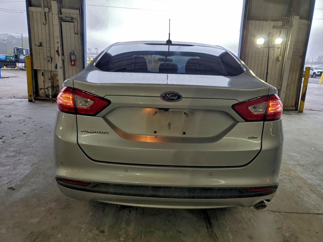 2016 Ford Fusion Se - Фото 6