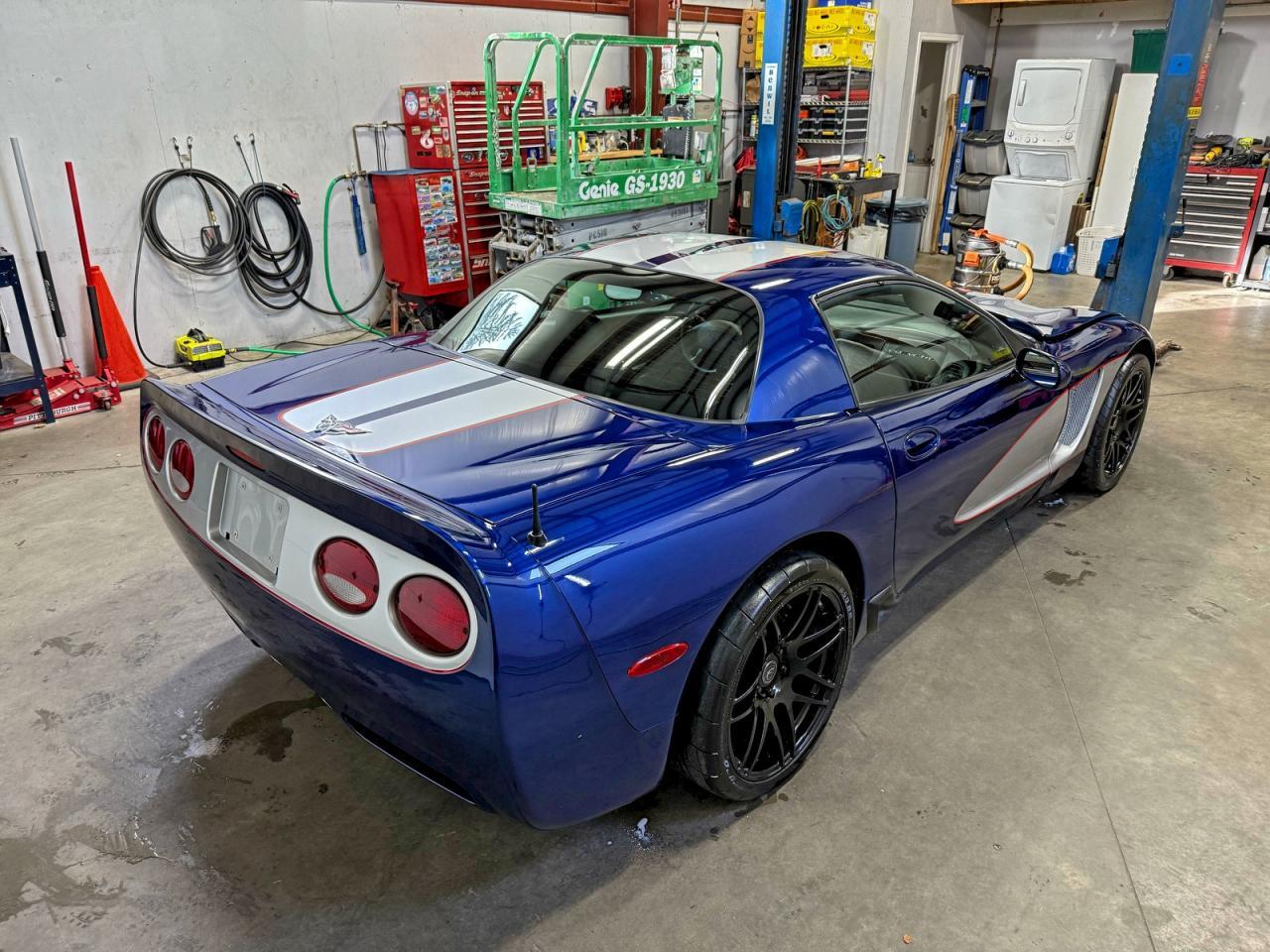 2004 Chevrolet Corvette Z06 - Фото 4