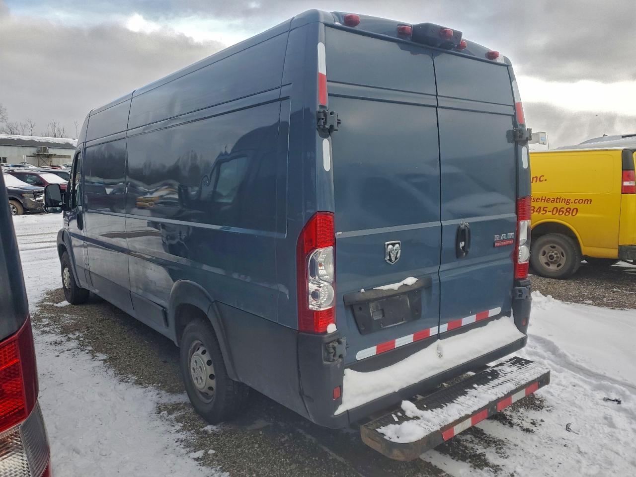 2020 Ram Promaster 3500 - Cargo Van ** Clean Title * Prior Fleet ** - Фото 2