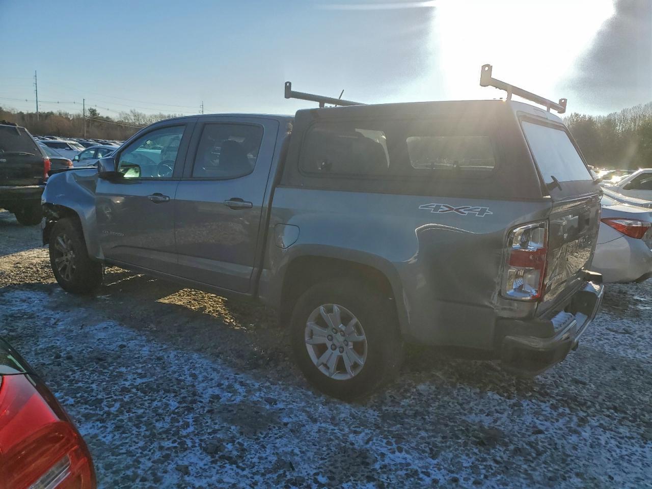 2021 Chevrolet Colorado Lt - Фото 2