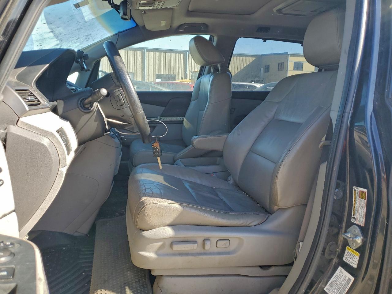2011 Honda Odyssey - Image 7