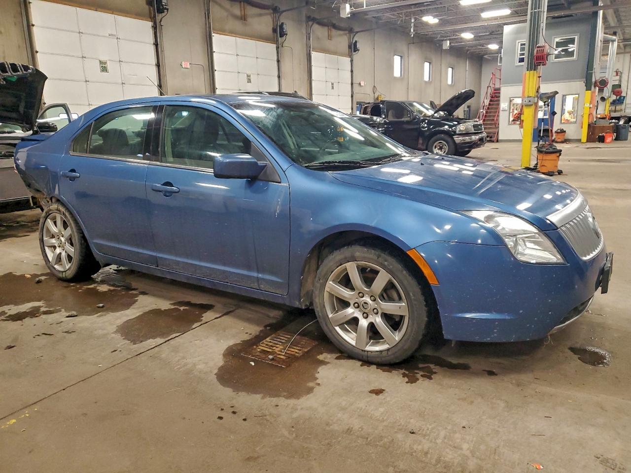 2010 Mercury Milan Premier - Фото 4