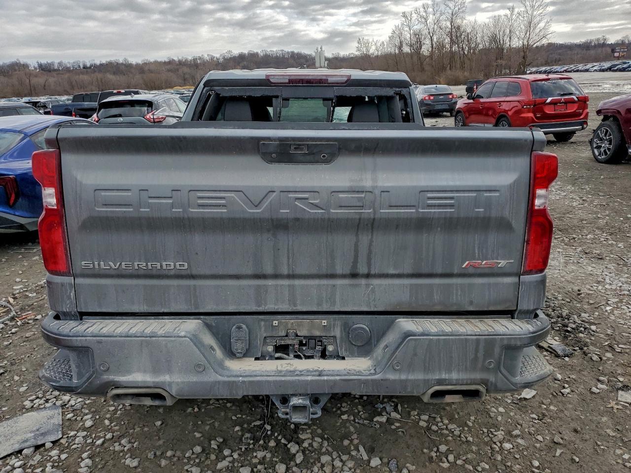 2021 Chevrolet Silverado K1500 Rst - Фото 6