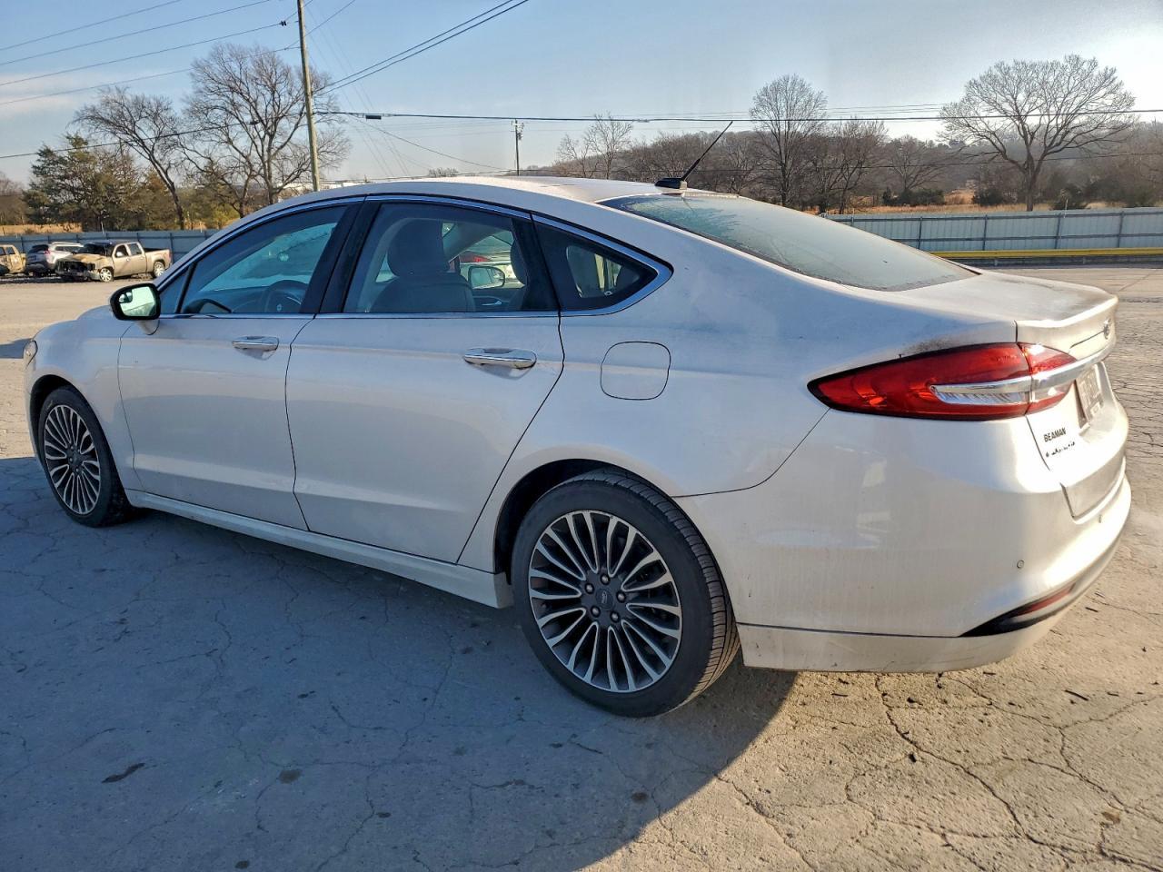 2017 Ford Fusion Se - Фото 2