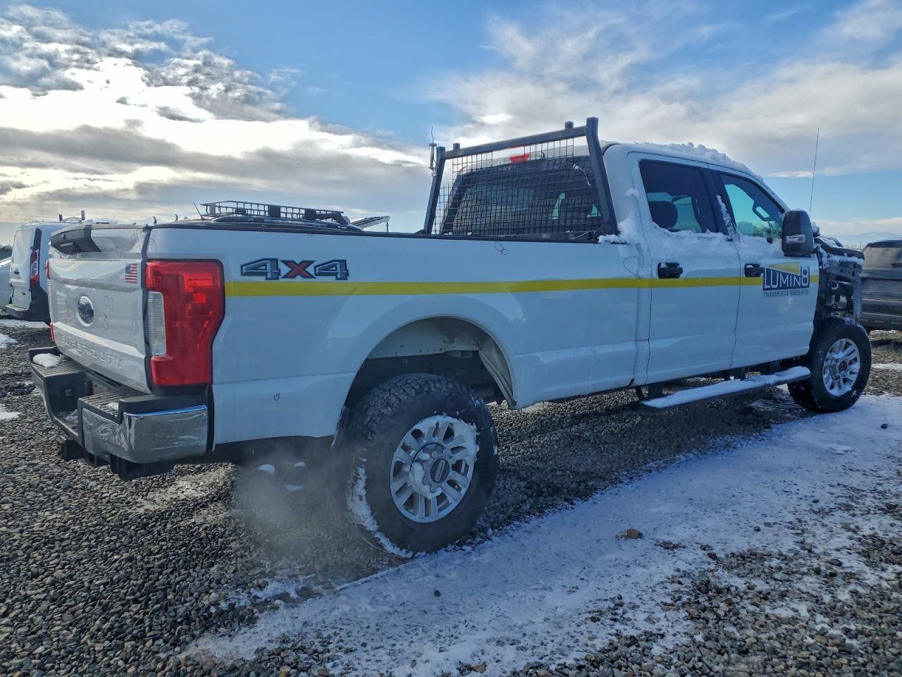 2019 Ford F350 Super Duty - Фото 3