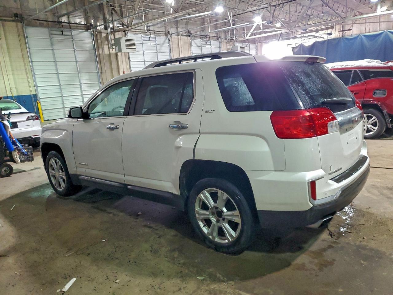 2016 GMC Terrain Slt - Фото 2