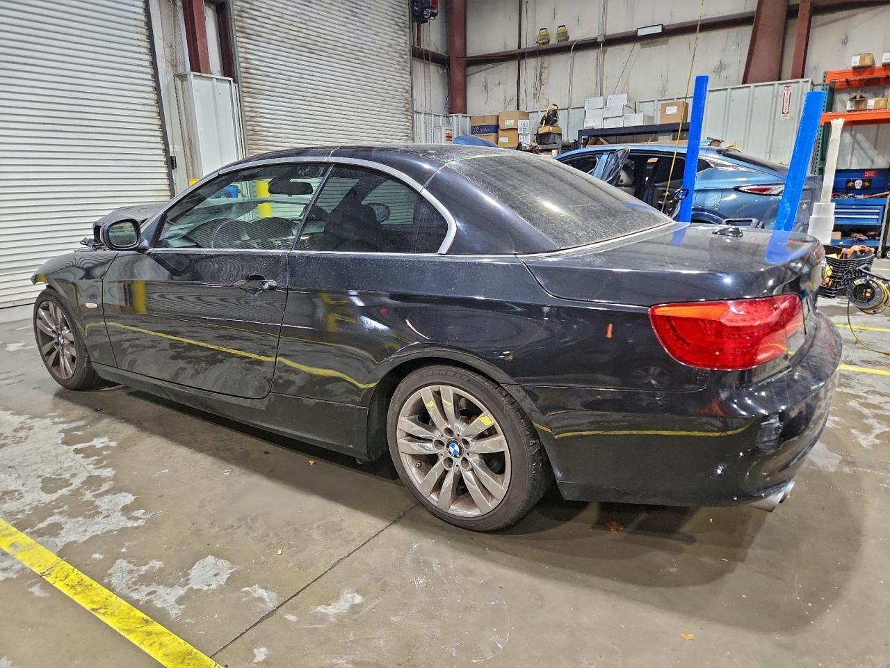 2013 BMW 328 I - Image 2