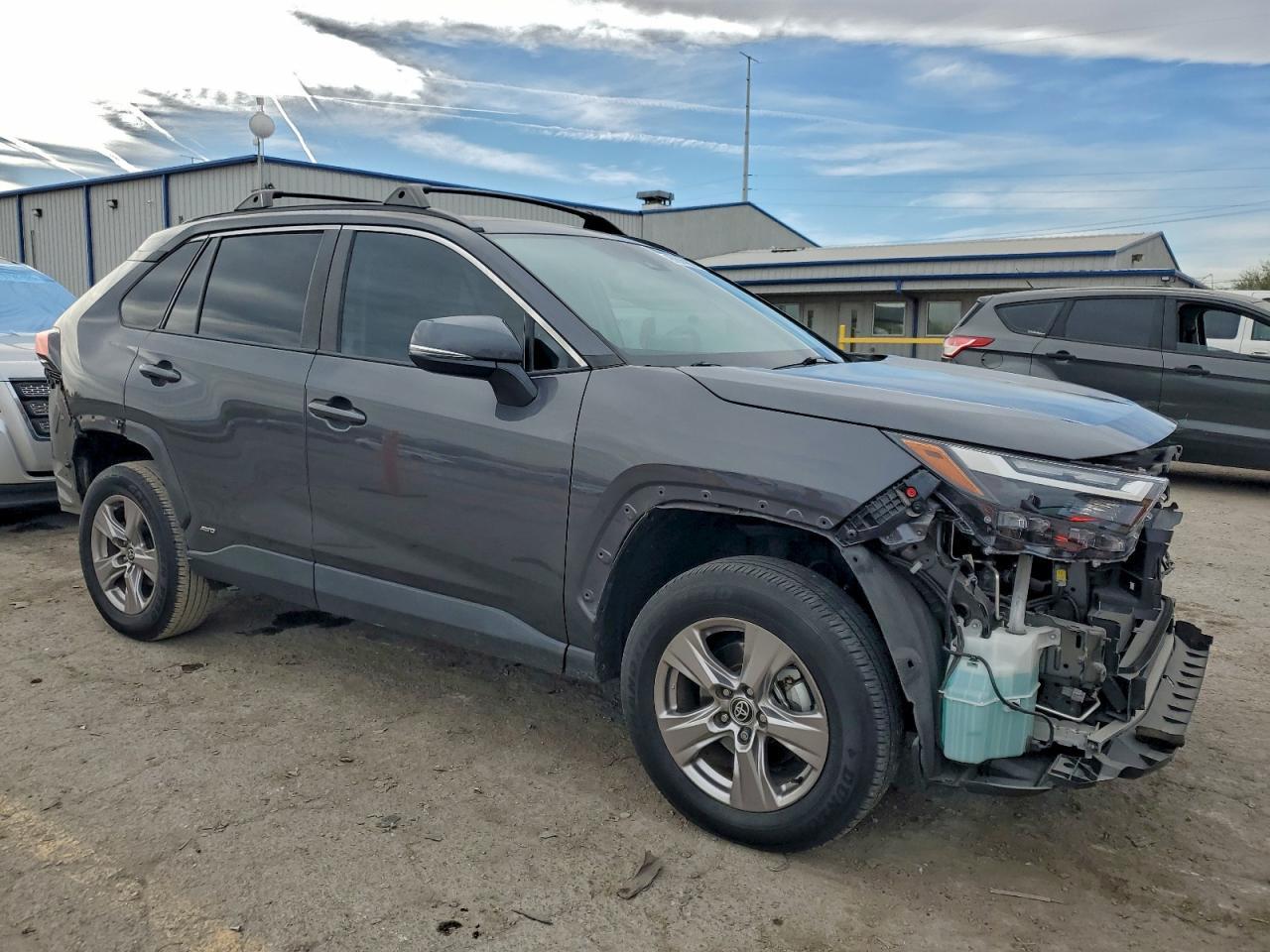 2022 Toyota Rav4 Hybrid Xle - Image 4