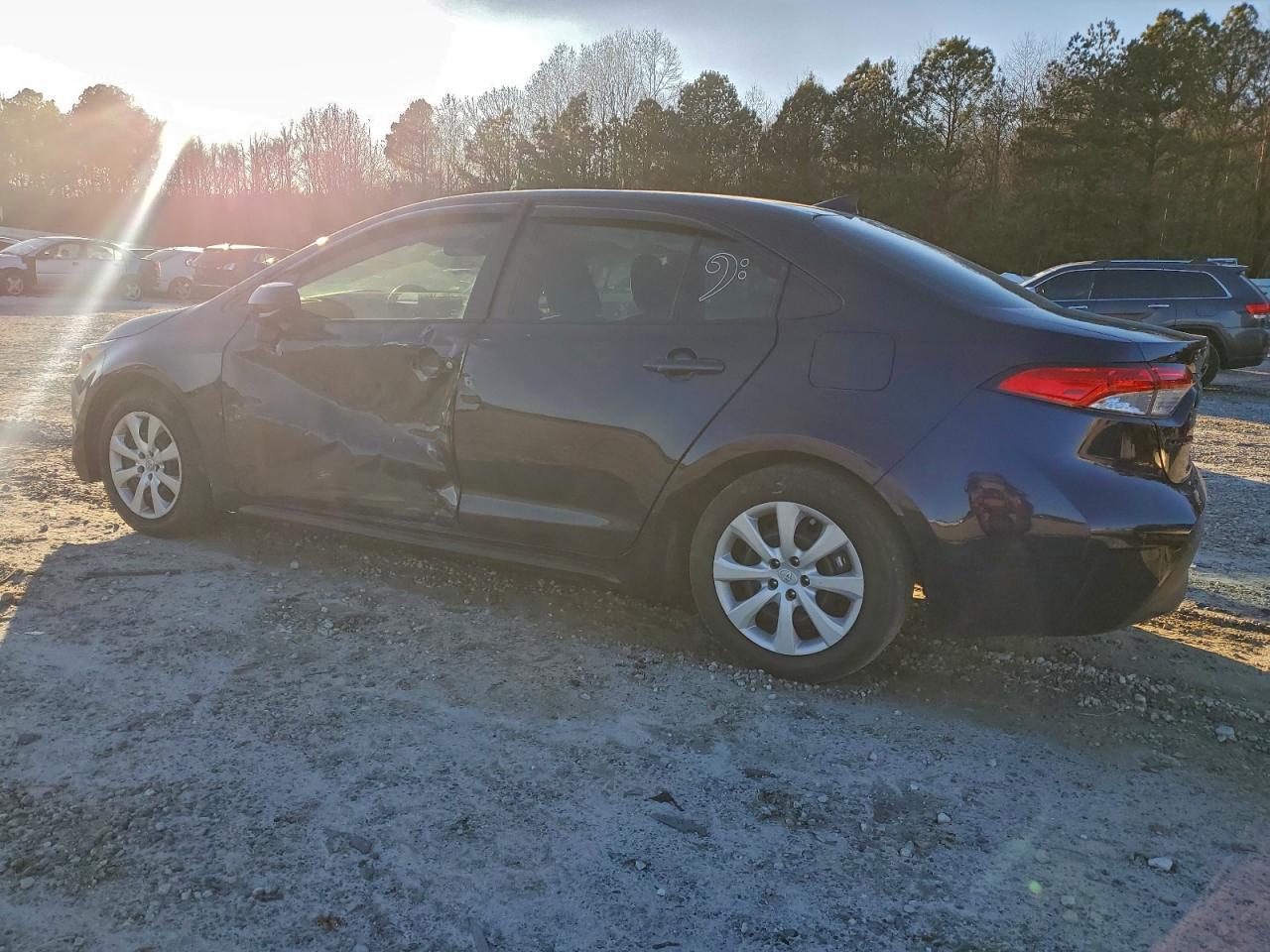 2024 Toyota Corolla Le - Фото 2