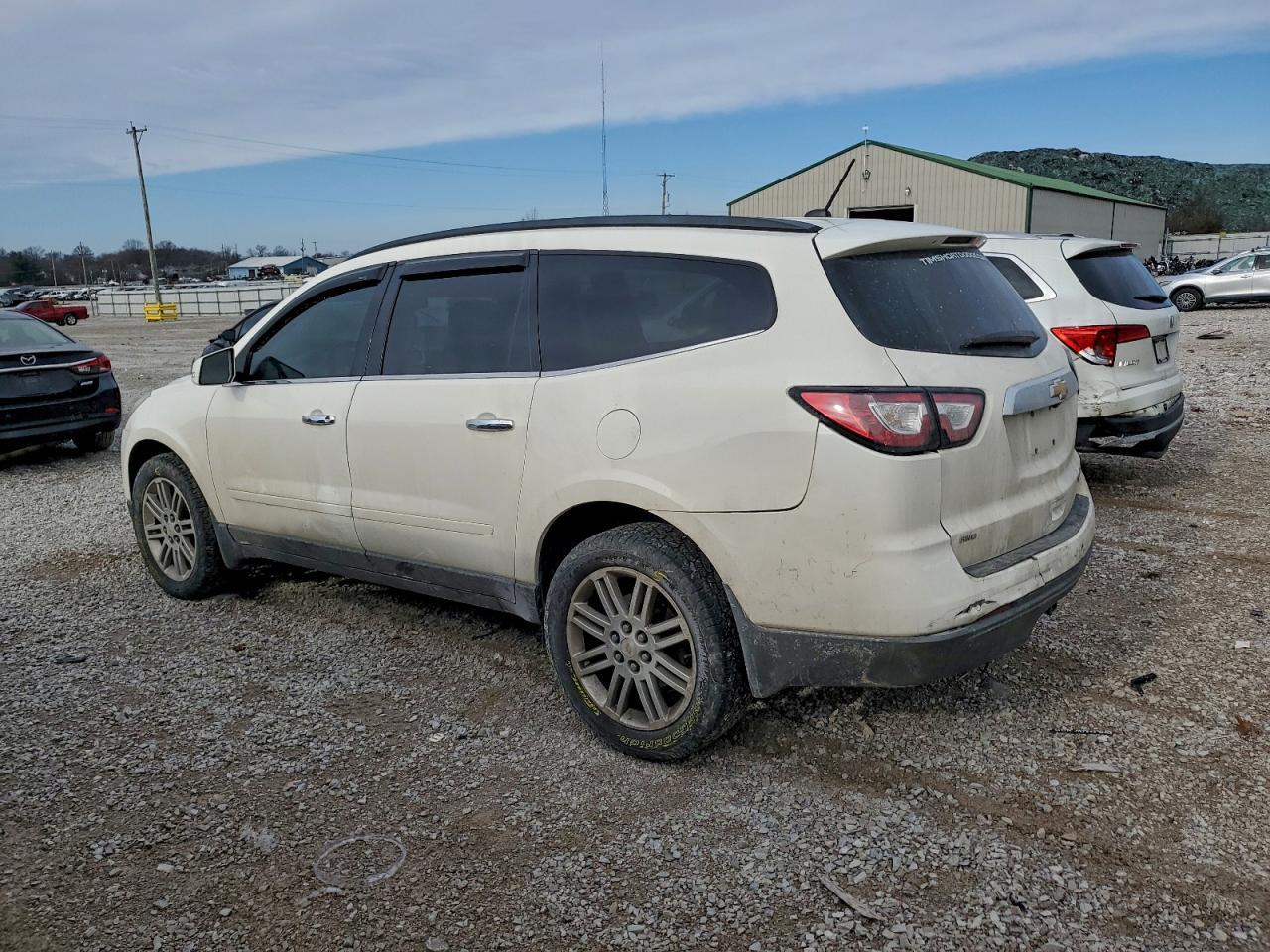 2015 Chevrolet Traverse Lt - Image 2