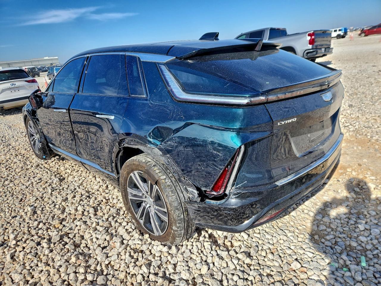 2024 Cadillac Lyriq Luxury - Фото 2