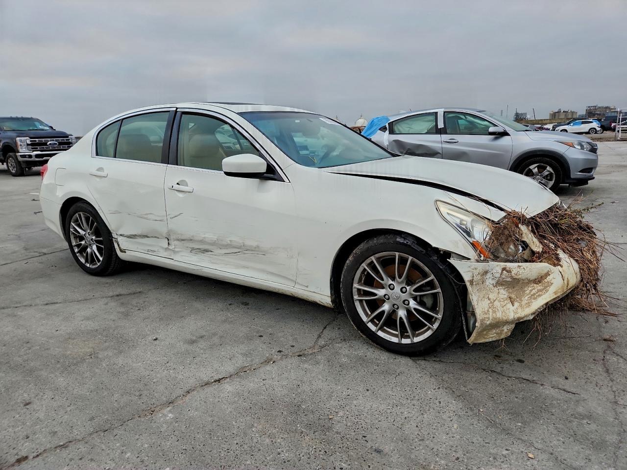 2012 Infiniti G37 Base - Image 4