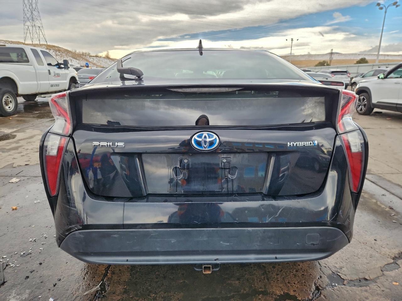 2016 Toyota Prius - Фото 6