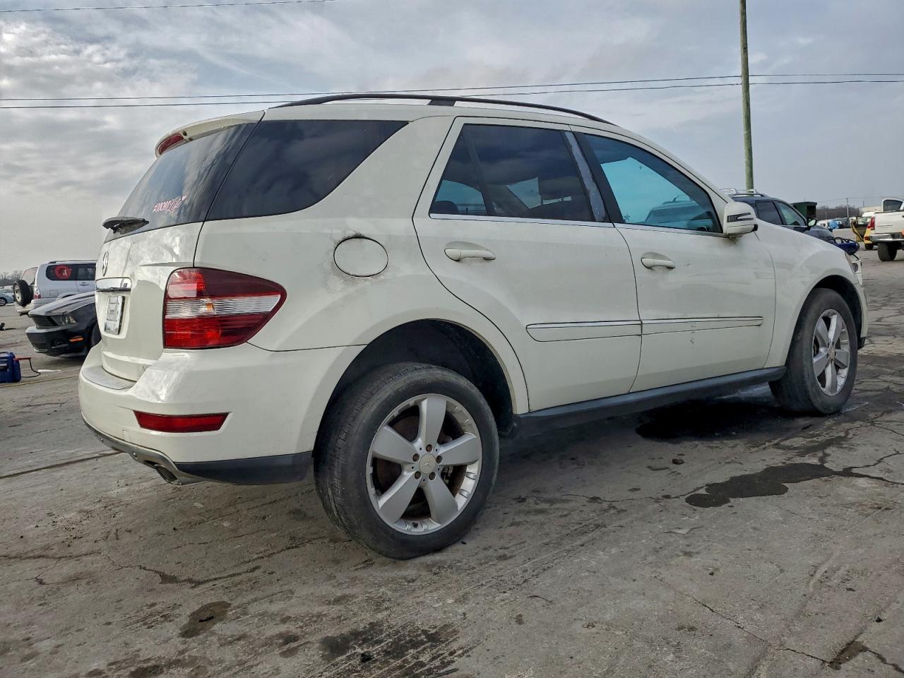 2011 Mercedes-Benz Ml 350 - Фото 3