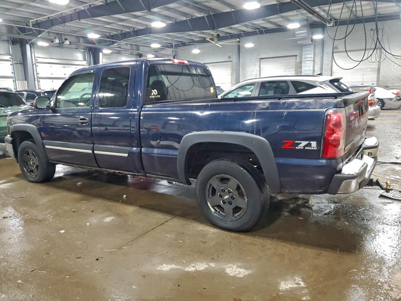 2005 Chevrolet Silverado K1500 - Фото 2