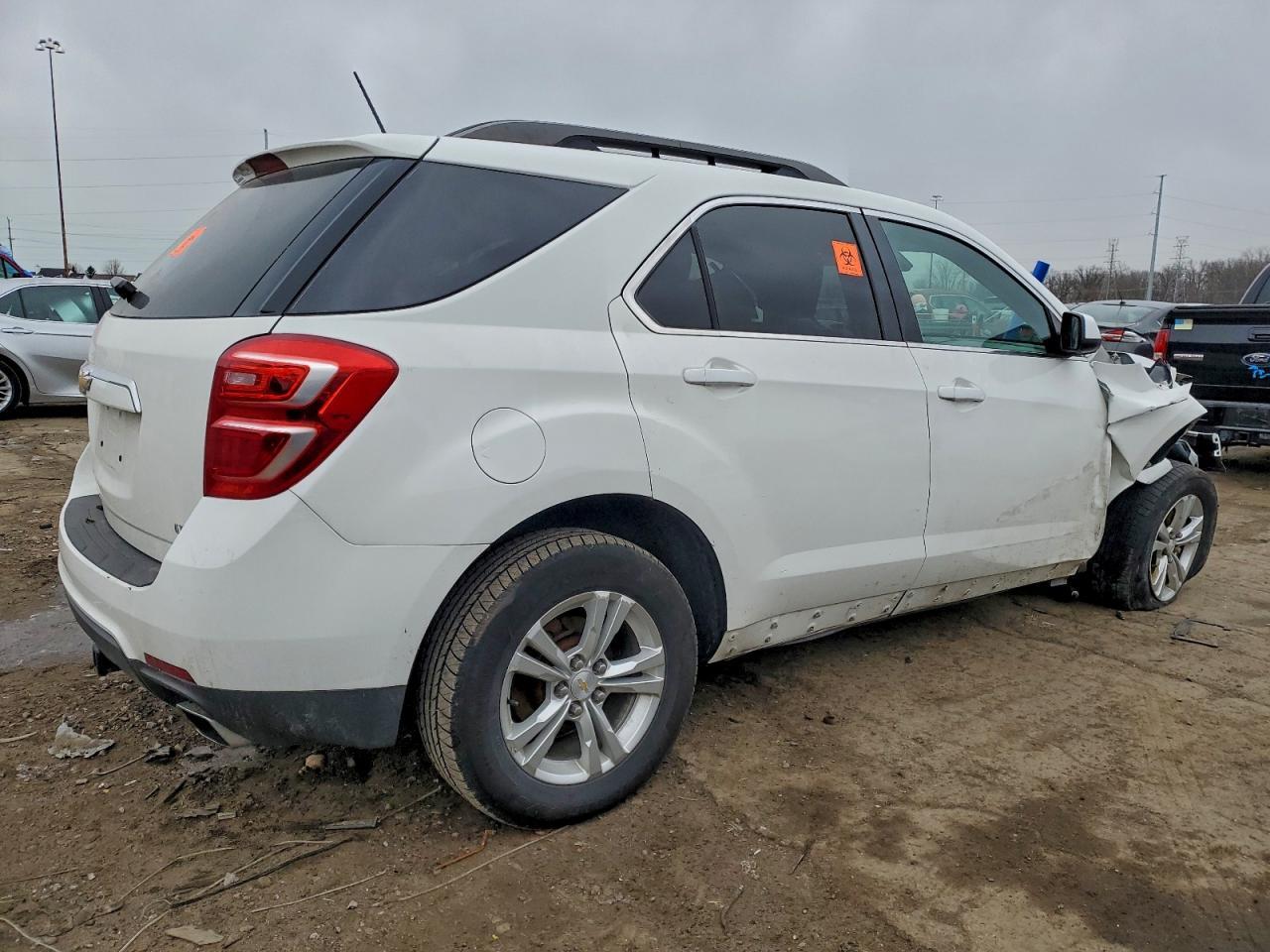 2017 Chevrolet Equinox Lt - Image 3
