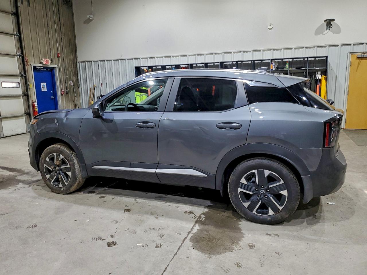 2025 Nissan Kicks Sv - Фото 2