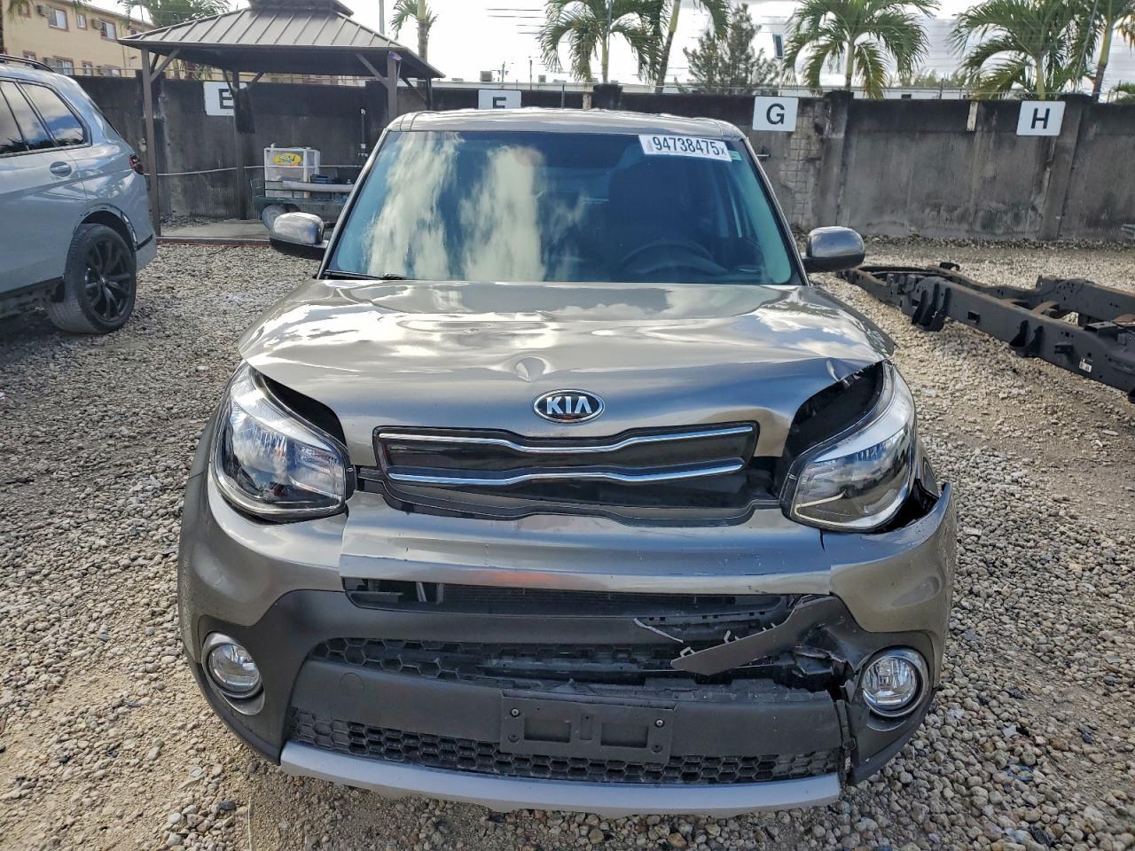 2019 Kia Soul + - Image 5