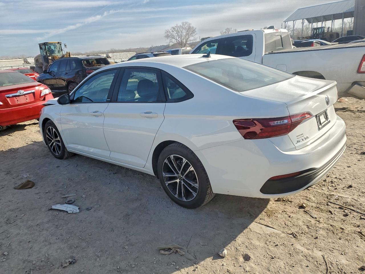 2024 Volkswagen Jetta Sport - Фото 2