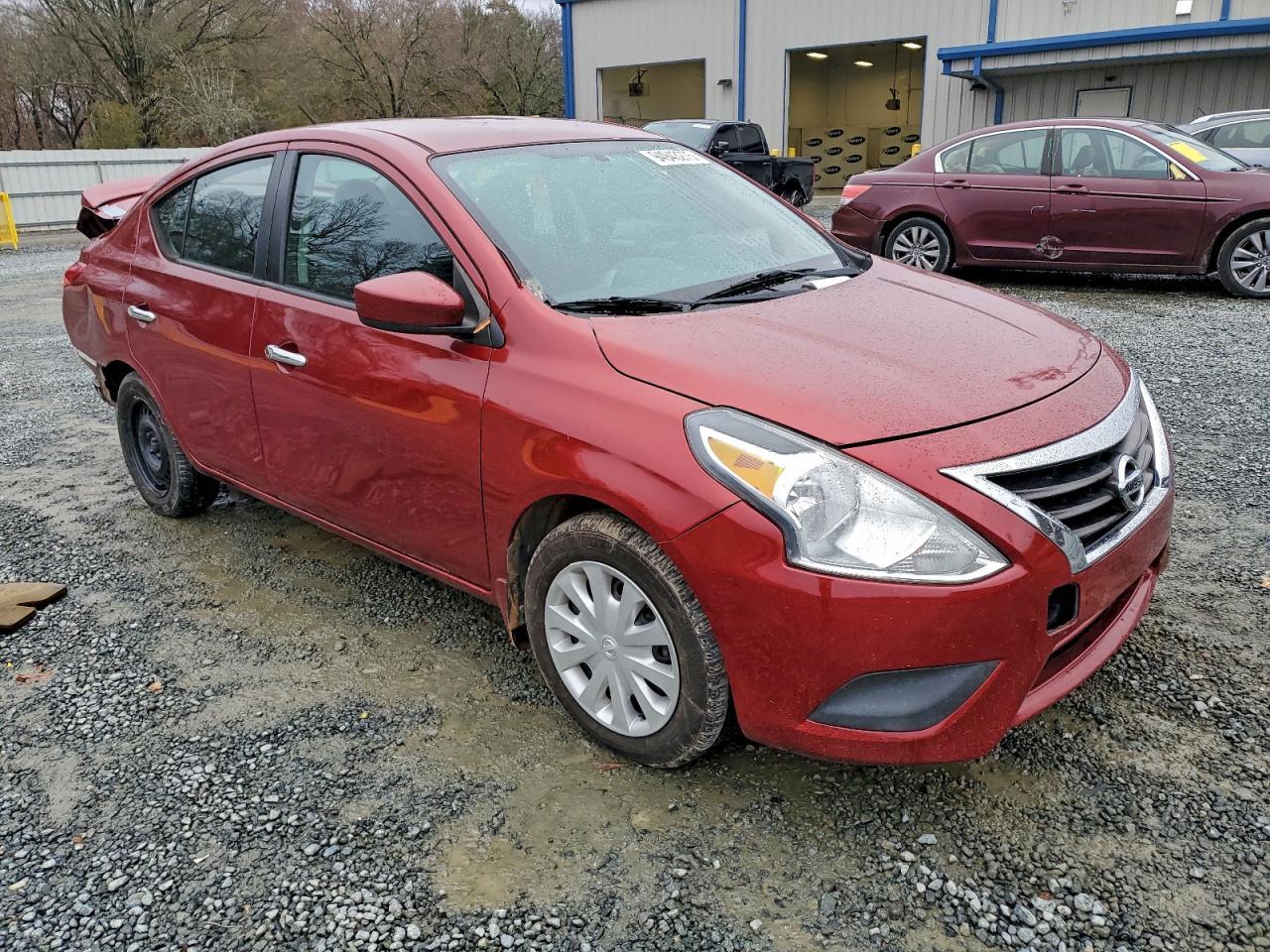 2016 Nissan Versa S - Фото 4