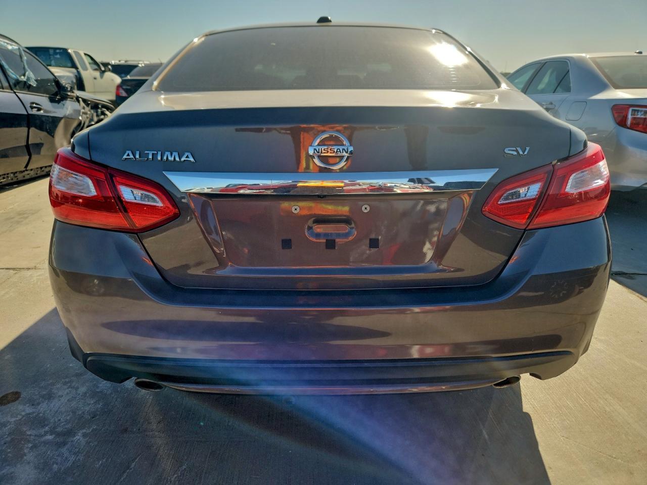 2016 Nissan Altima 2.5 Sv - Image 6