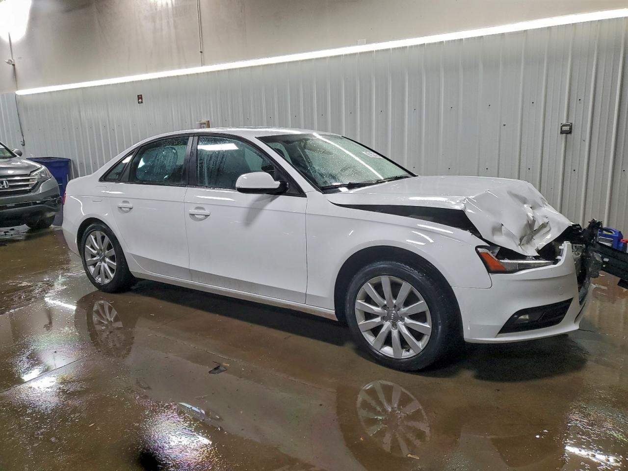 2014 Audi A4 Premium - Image 4