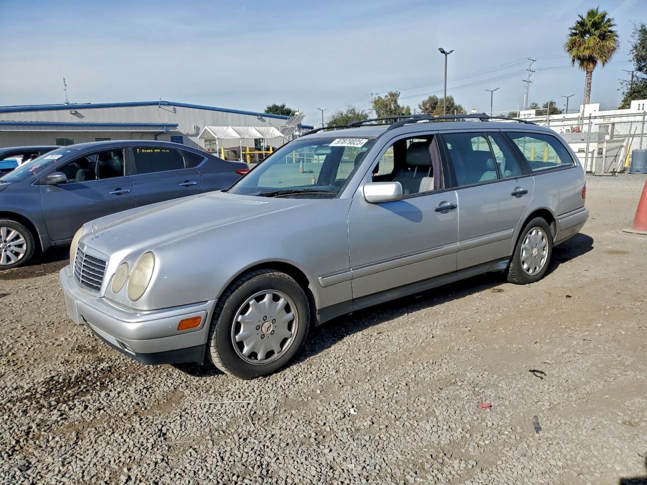1998 Mercedes-Benz E 320